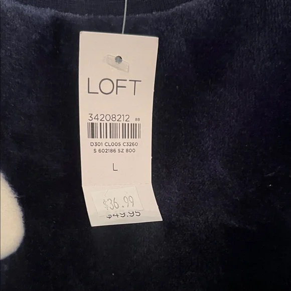 LOFT Navy and White Heart Sweatshirt - Picture 3 of 8